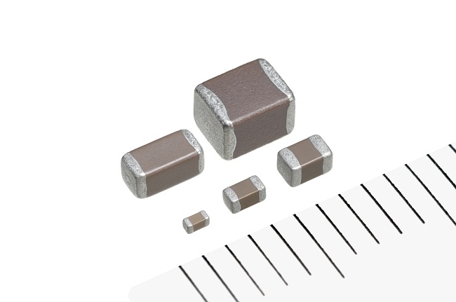 大容量X8R特性的積層陶瓷貼片電容器的開(kāi)發(fā)·量產(chǎn) 用于車(chē)載陶瓷貼片電容器
